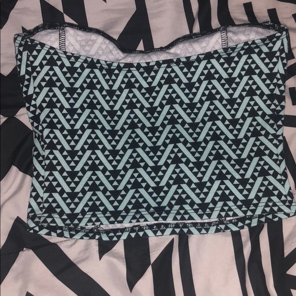 Bow crop top - Picture 3 of 4